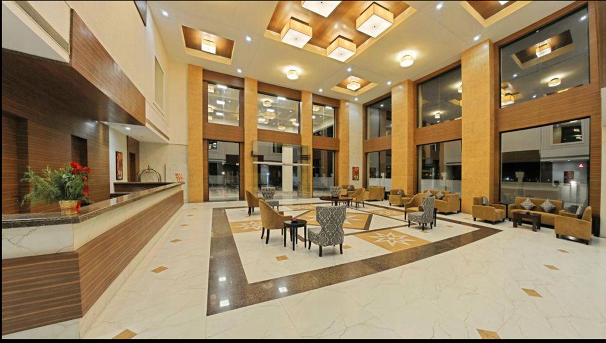 Poppys Hotel Madurai Extérieur photo