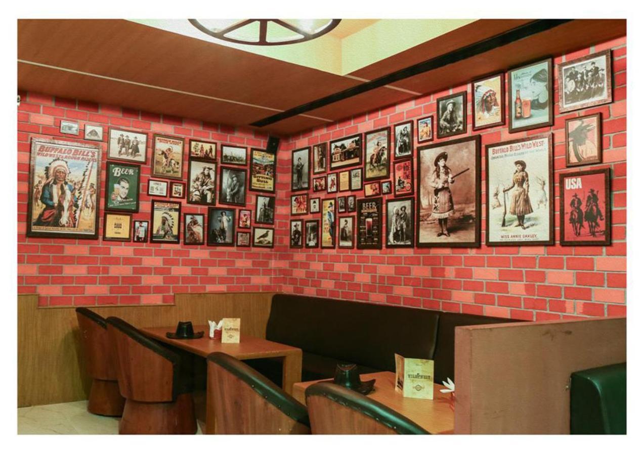 Poppys Hotel Madurai Extérieur photo